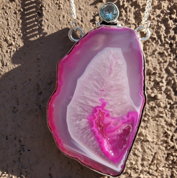 New Pink Agate Druzy & Apatite 925 Silver Necklace. - Picture 8 of 15